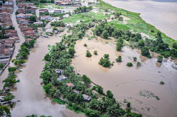 Número de desabrigados e desalojados em AL sobe para 3.572; nível dos rios segue alto