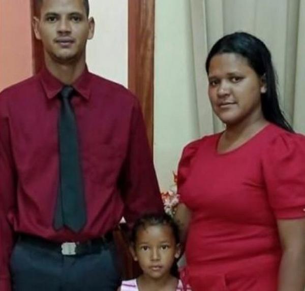 Tragédia na PE-49: Família alagoana morre em acidente após carro invadir contramão