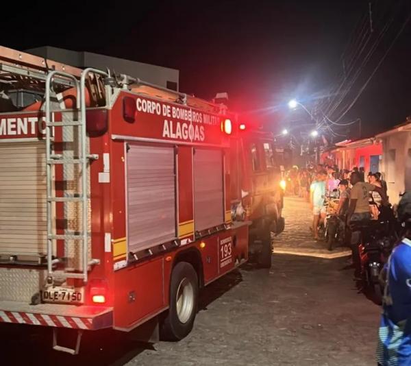 Idoso morre em Maribondo após incêndio causado por acúmulo de lixo dentro de casa 