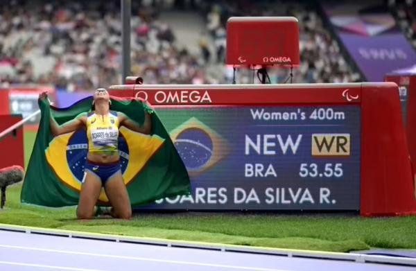 Rayane Soares quebra recorde mundial e conquista o ouro em Jogos Paralímpicos de Paris