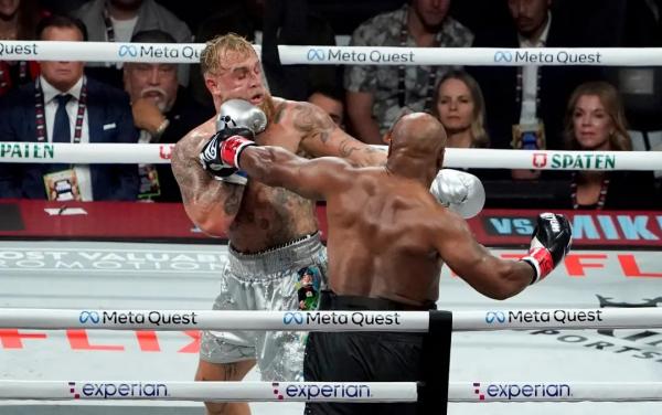 Jake Paul vence Mike Tyson, Whindersson perde e mais: veja resultados do boxe