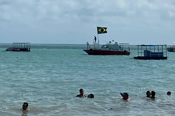 Capitania dos Portos de Alagoas celebra o Dia do Marinheiro com desfile náutico 