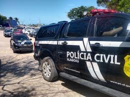 PC de Alagoas prende acusado de cometer homicídio em Pernambuco