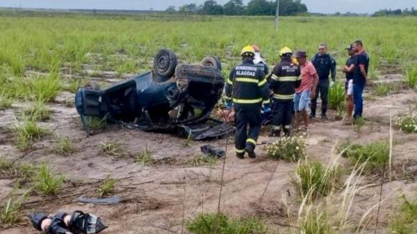 Carro capota e deixa seis feridos na rodovia AL-104 em Teotônio Vilela