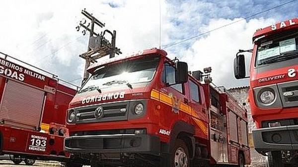 Incêndio em fábrica de mármores e granitos mobiliza Corpo de Bombeiros em Maceió