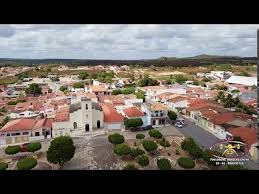 Homem foi executado em via pública durante a festa de padroeiro de Dois Riachos