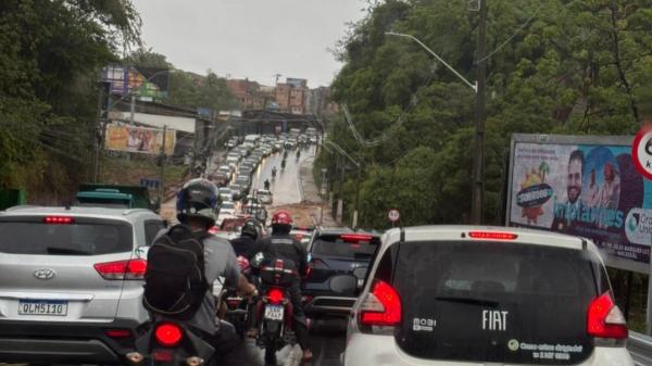 Maceió: DMTT indica vias intransitáveis após fortes chuvas