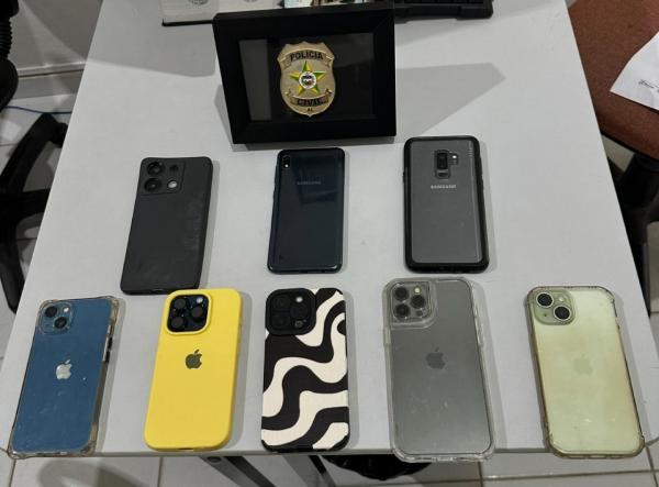 Polícia Civil de Alagoas devolve a turistas celulares furtados em evento