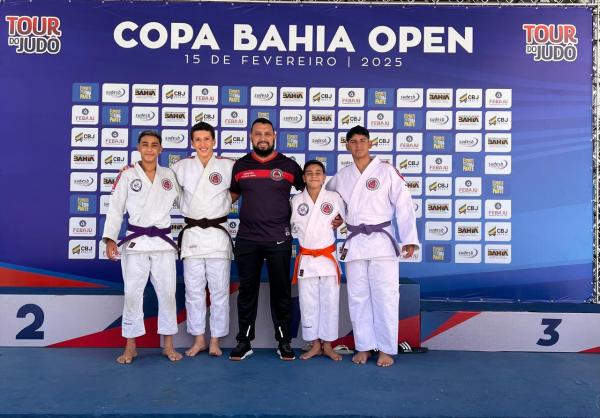 Alagoas se destaca na Copa Bahia Open de Judô e conquista medalhas importantes 