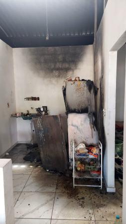 Incêndio destrói cozinha de imóvel no Bom Parto, em Maceió