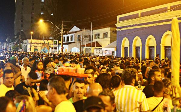 De prévia de bar a fenômeno cultural: Jaraguá Folia celebra 25 anos de sucesso