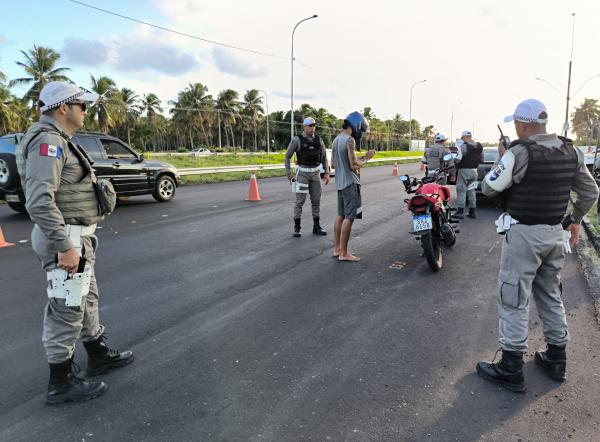 PM registra início de Carnaval tranquilo nas rodovias alagoanas