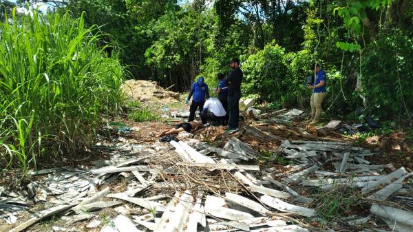 Corpo de homem é encontrado em Benedito Bentes; polícia busca informações