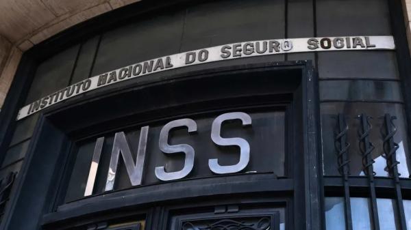 INSS começa a pagar aposentadorias de março nesta terça-feira (25); veja datas