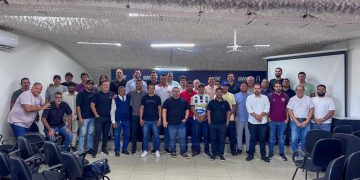 Clubes aprovam contas de 2024 e previsão orçamentária de 2025 da FAF em Assembleia Geral
