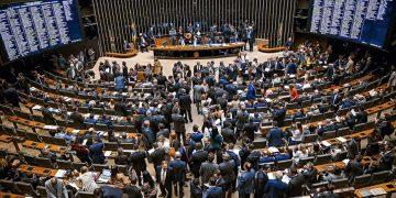 Bancadas dos estados na Câmara: Alagoas pode perder 1 cadeira; Legislativo tenta ampliar número de deputados