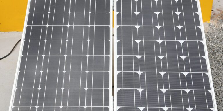 Famílias do Piauí recebem placas para geração de energia solar