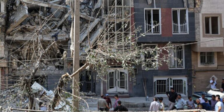 Rússia e China condenam ataque ao Irã; França e EUA apoiam Israel