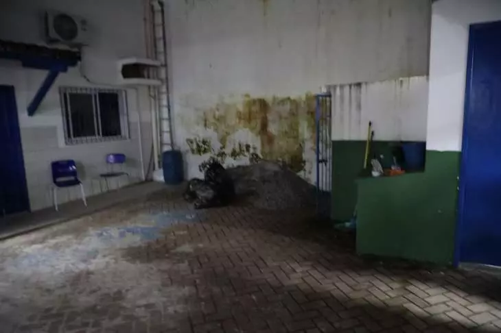 Escola histórica de Maceió enfrenta precariedade e descaso da Prefeitura com alunos da EJAI